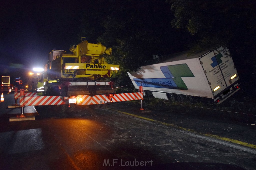 Schwerer VU A 3 Rich Oberhausen Hoehe AK Leverkusen P097.JPG - Miklos Laubert